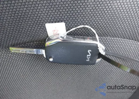 2022 Kia Forte Lxs z USA, uszkodzony, nr VIN 3KPF24AD7NE458761